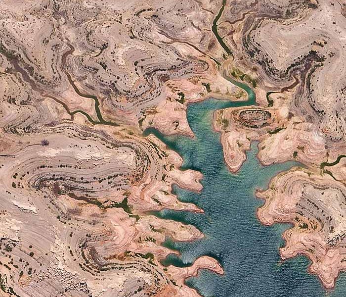 Advice on property restitution in the West Bank and Gaza